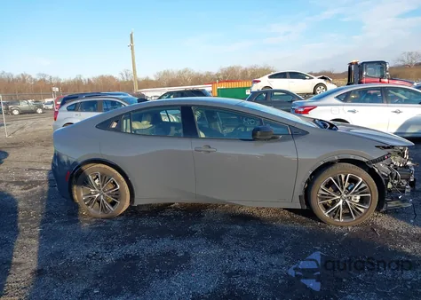 2026 Toyota Prius Xle Awd-E из США, поврежденный, VIN JTDADABU3T3032555